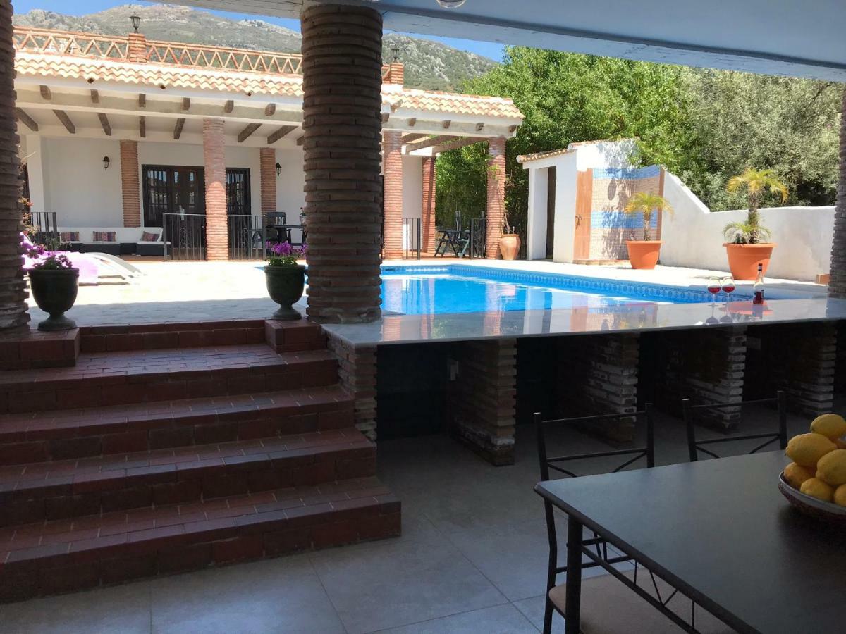 Villa Zahar Periana Extérieur photo